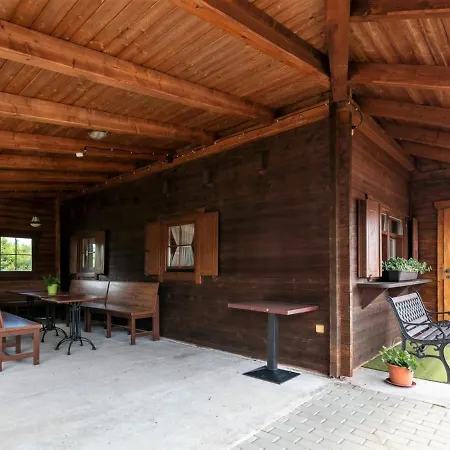 Pod Liscim Kopcem 4-4 By Interhome *